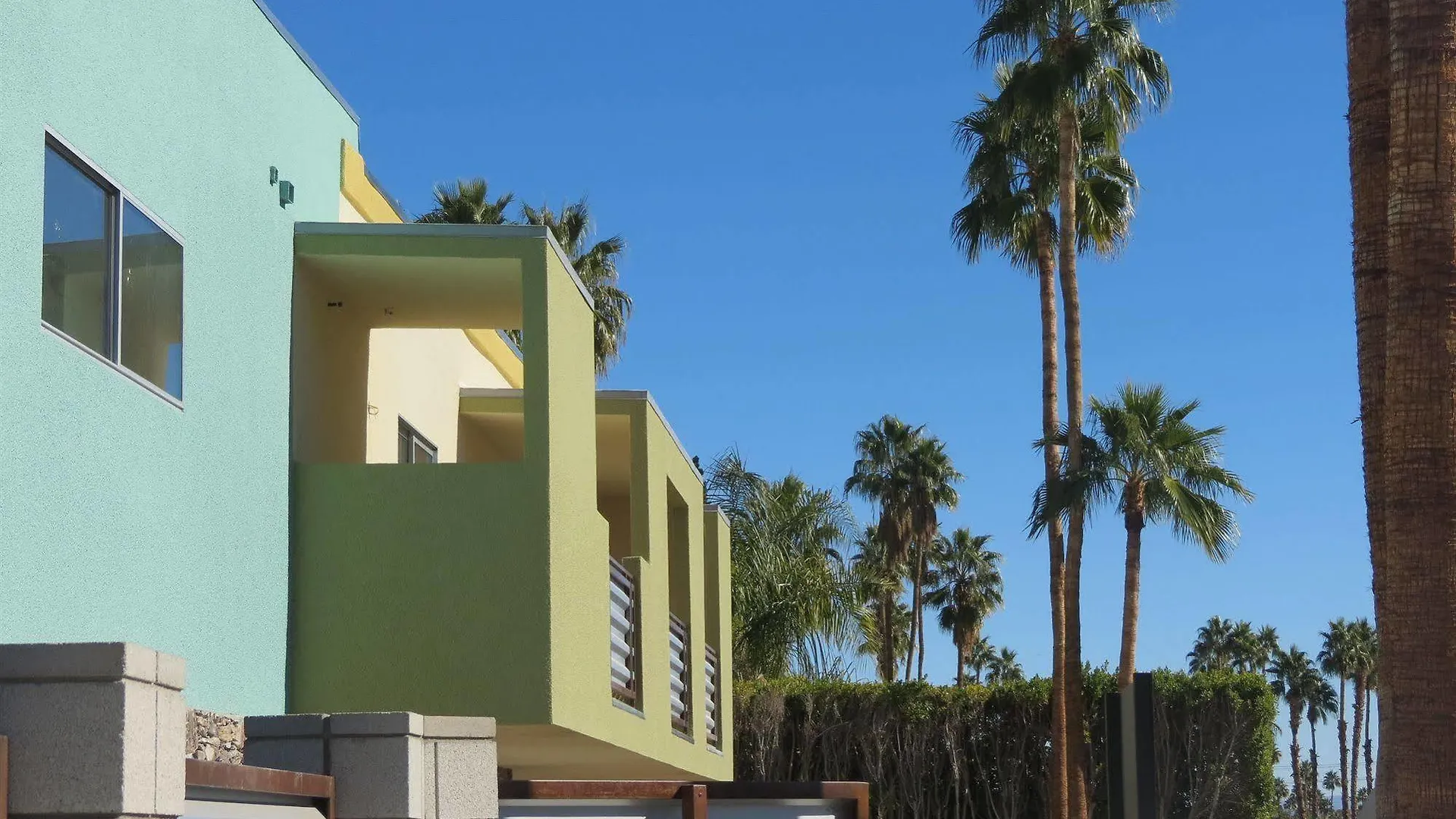 Residenza San Lorenzo Palm Springs Hotel
